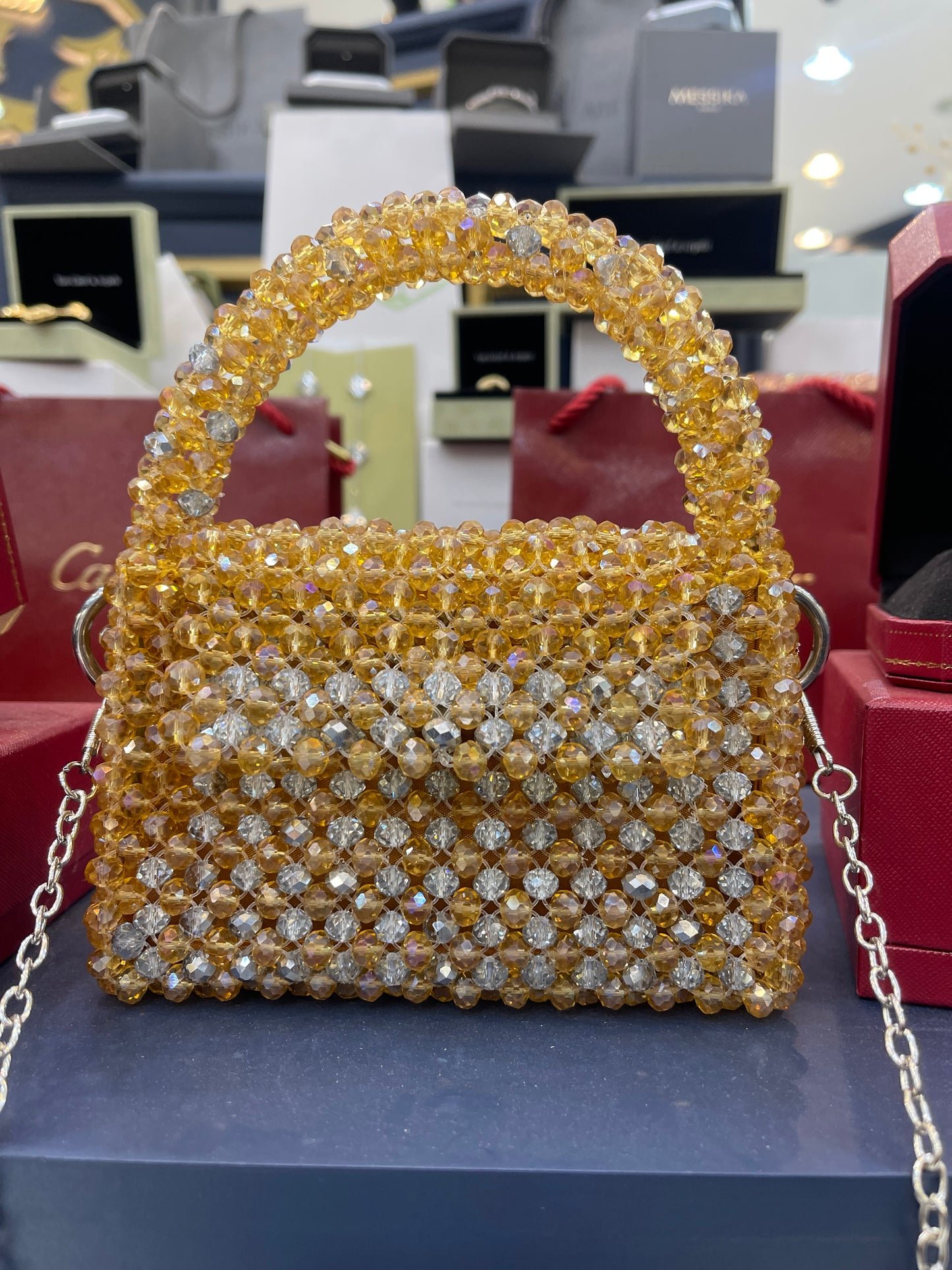 Sunlit Spark – شرارة مضيئة